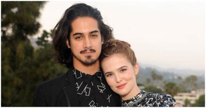 Avan Jogia Wife Name: Married to Elizabeth Gillies or Single? Split or Still Together With Cleopatra Coleman?