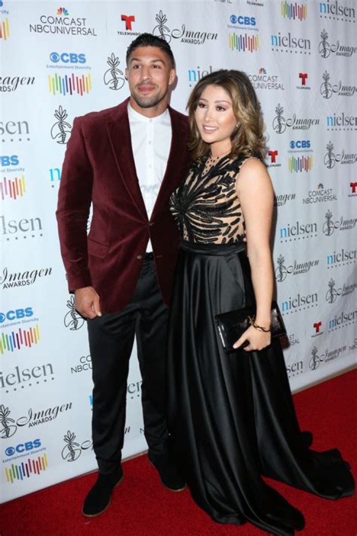 
Brendan Schaub is not Married to Wife. Dating Girlfriend: Joanna Zanella 