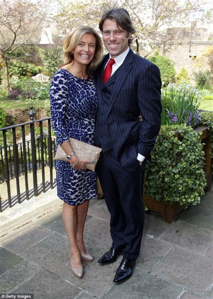 Bryan Bishop: Wife, net worth, tattoos, smoking & body facts