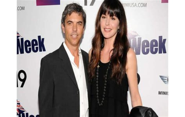 Carolina Ferreira Age (Steven Adler Wife) Wiki, Family, Net Worth, Facts