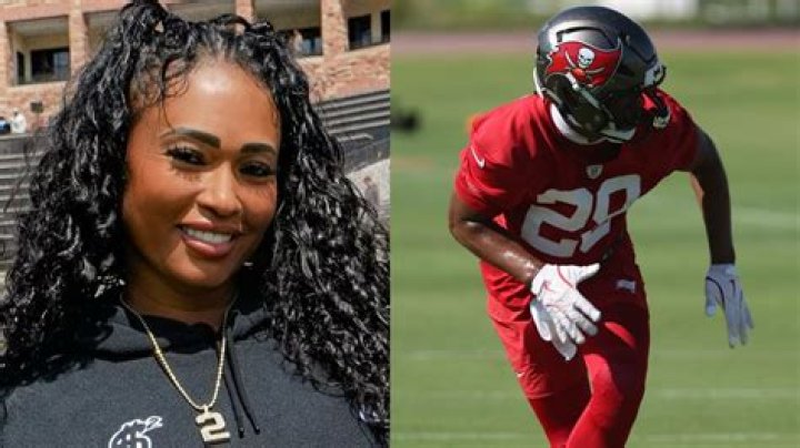 Deborah Shiling Bernie Sanders’ Ex-wife Age, Children, Net Worth, Is she Alive?