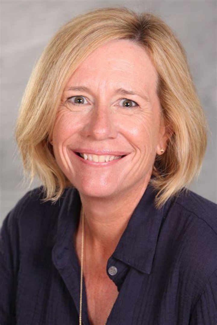 Hallie Haglund’s biography, net worth, fact, career, awards and life story