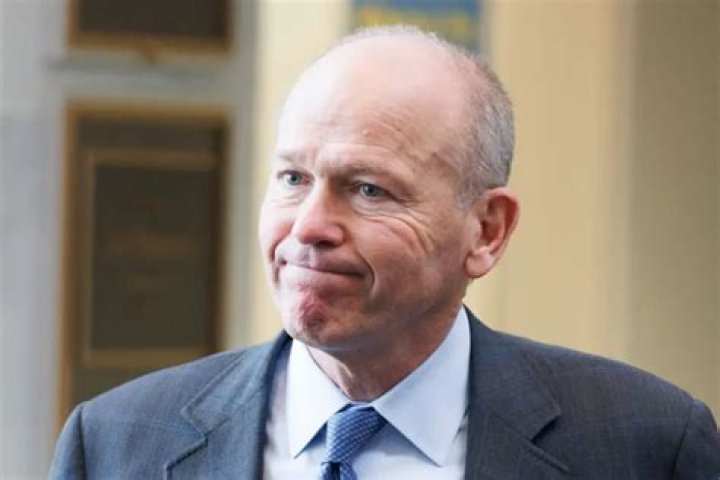 Jim Calhoun Net Worth, Income, Salary, Earnings, Biography