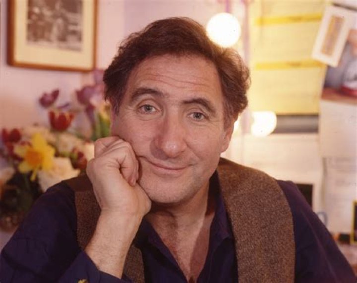 Judd Hirsch’s net worth, biography, fact, career, awards and life story