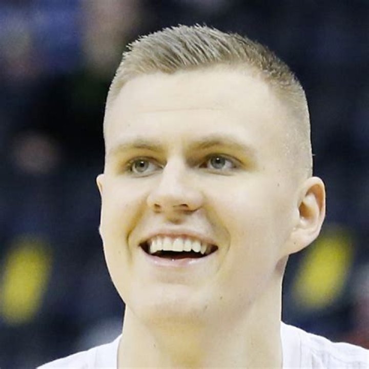 Kristaps Porziņģis Age, Wiki, Biography, Parents, Family, Body Measurement, Salary, Net worth