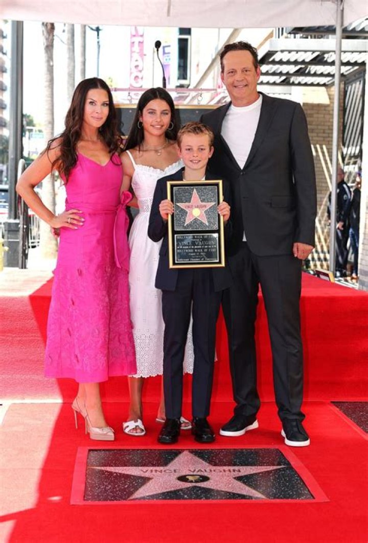 KSW QB: Meet Deuce Vaughn Parents: Christopher & Marquette Vaughn – His Family Ethnicity Background