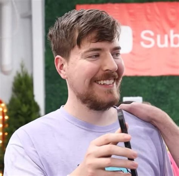 NateHill (Twitch Star) Age, Wiki, Biography, Girlfriend, Real Name, Instagram, and Net Worth