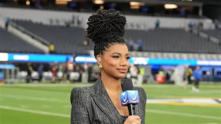 Taylor Rooks Age, Wiki, Biography, Wife, Children, Salary, Net Worth, Parents