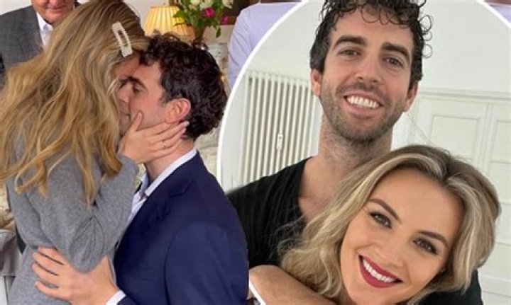 Who Is Joe Woodward? Niomi Smart Ex Boyfriend Break Up
